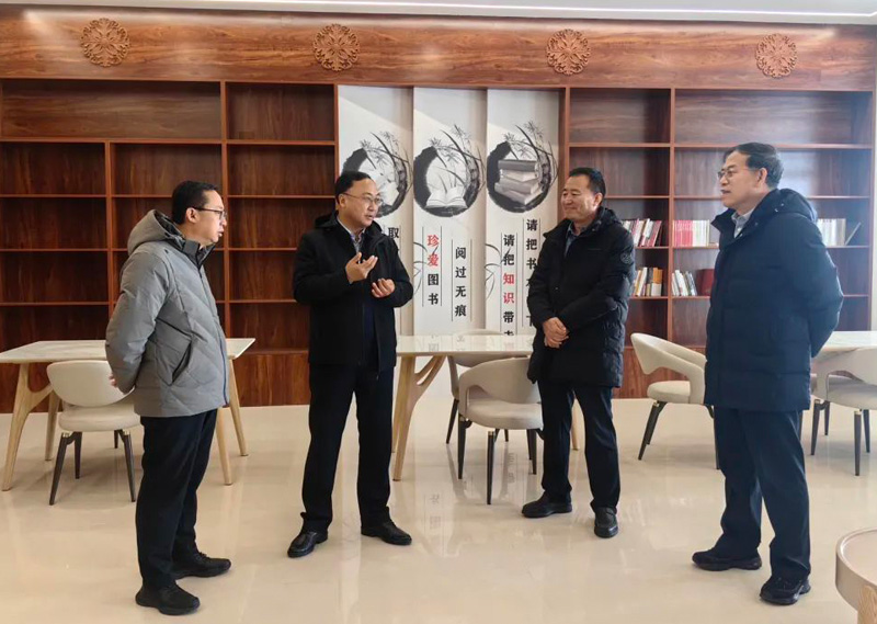 乌兰察布总工会党组书记、副主席蒙占福深入市交通运输局进行调研1.jpeg