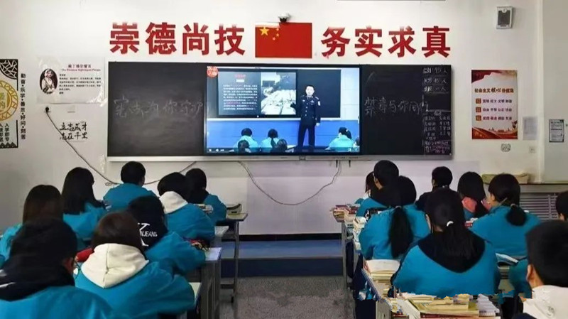 10.jpg
