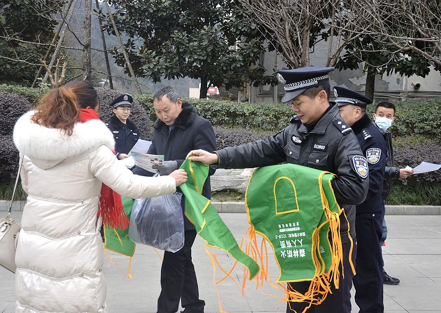 微信图片_4_副本.jpg