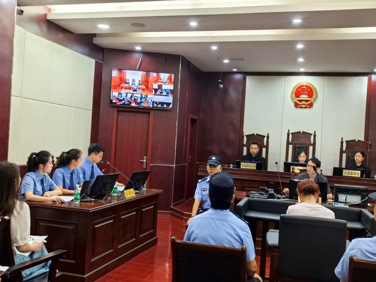 图片1.png