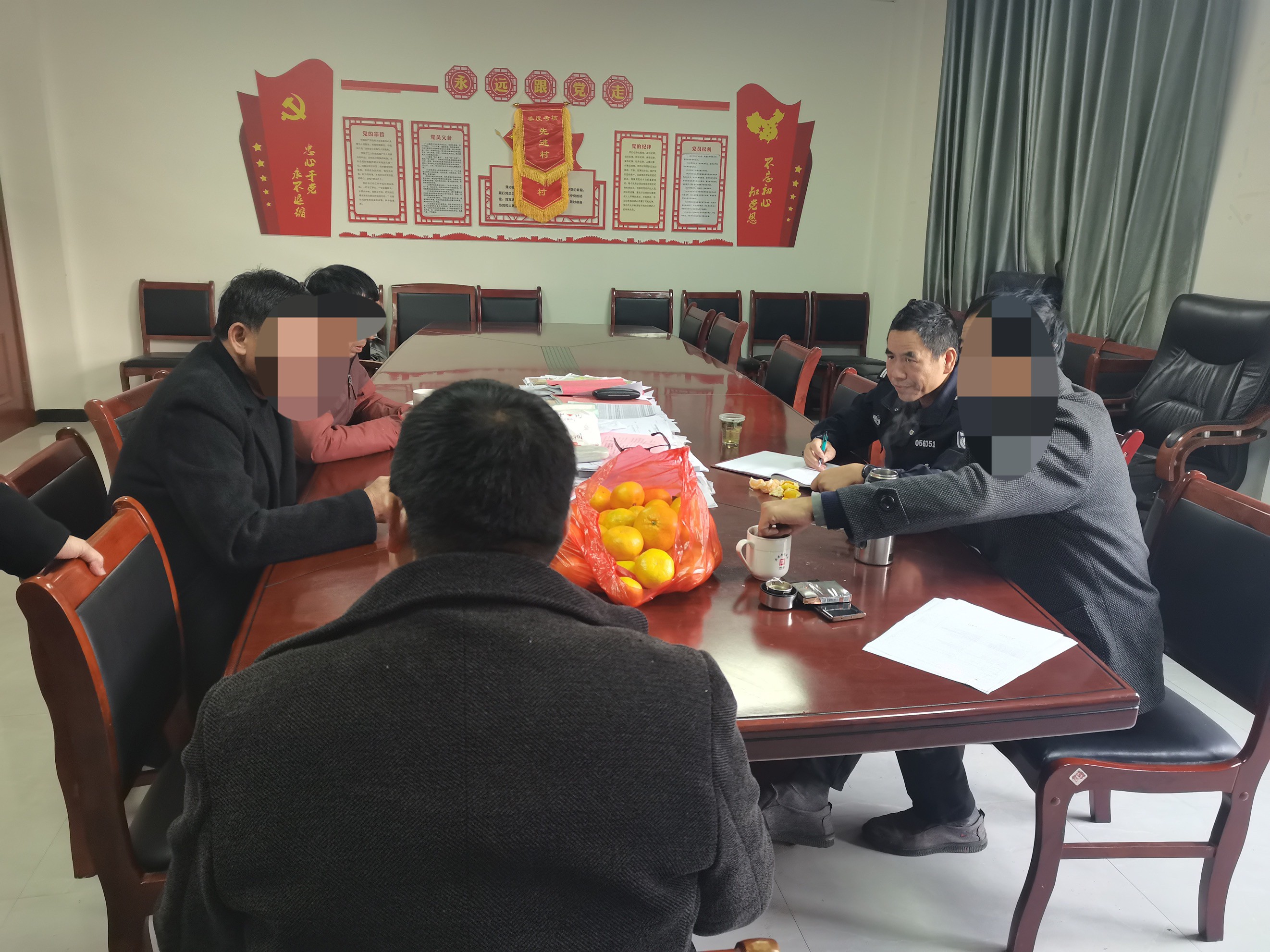 民警范建林矛盾纠纷调解工作.jpg