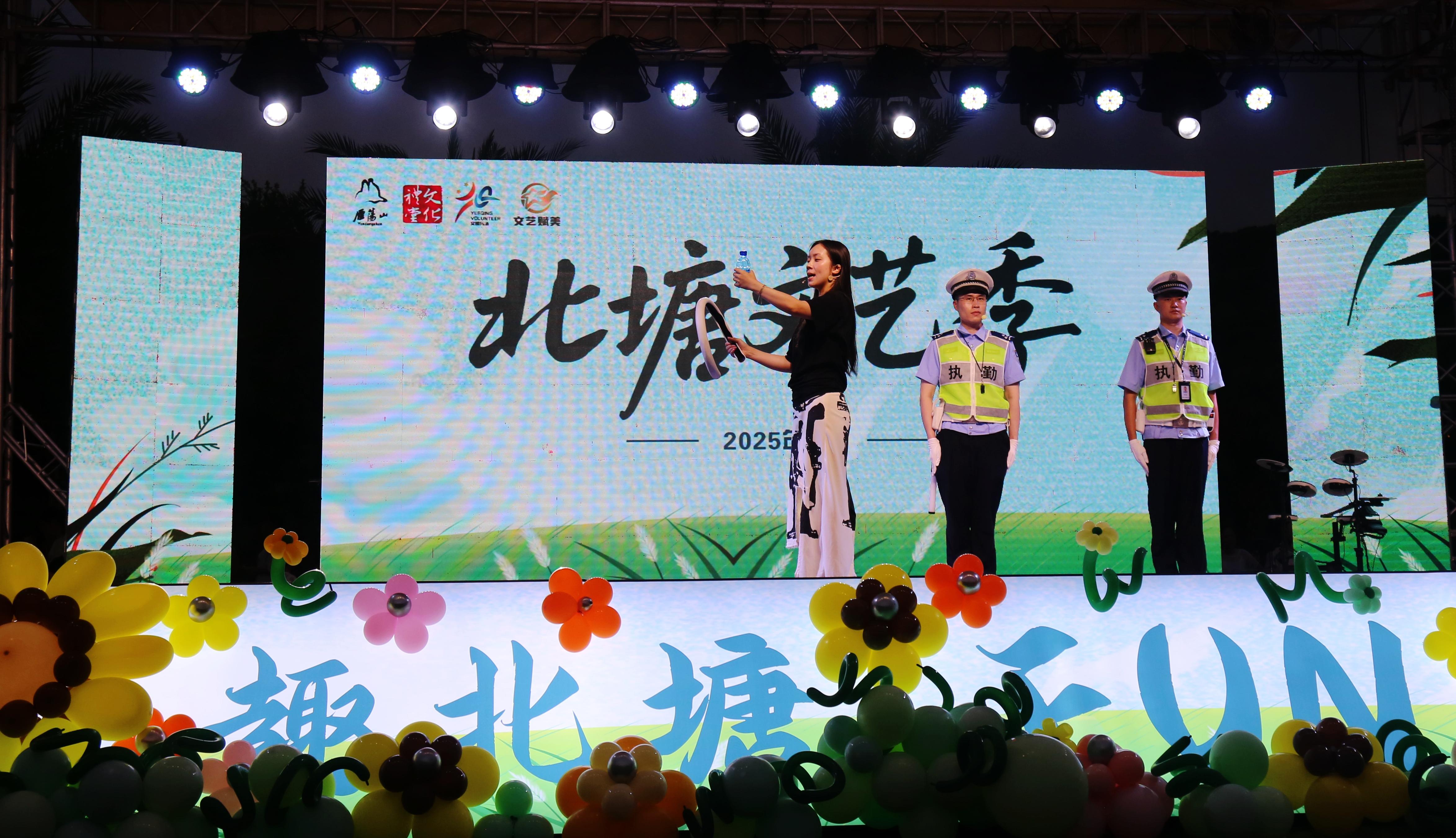 演出剧照 (1).jpg