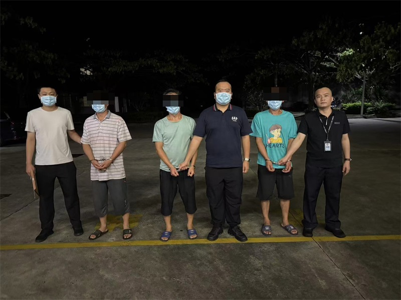 图为犯罪嫌疑人刘某、付某、许某_编辑.jpg