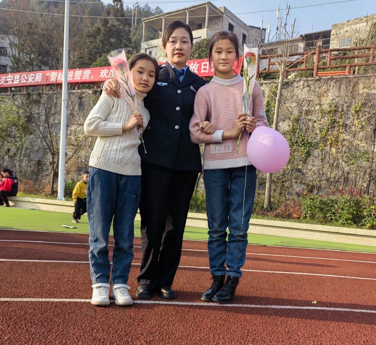 b1611304e155d606f5eb2961c8b1a6ee.jpg