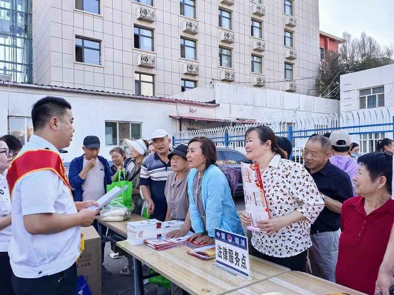霍尔果斯1.jpg