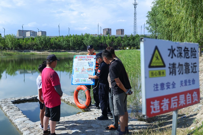 霍尔果斯3.jpg