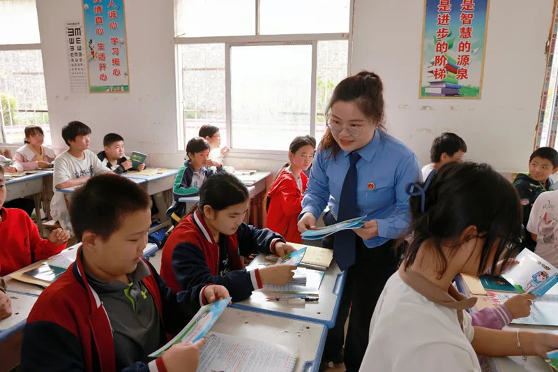 图片8.jpg