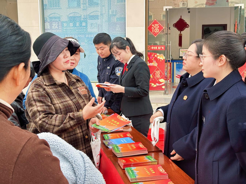 活动现场2.png