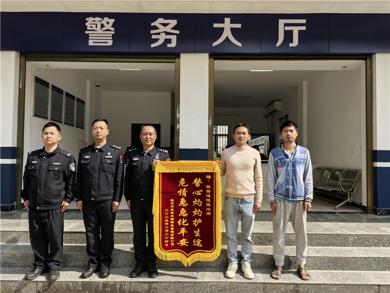 图 (2).jpg